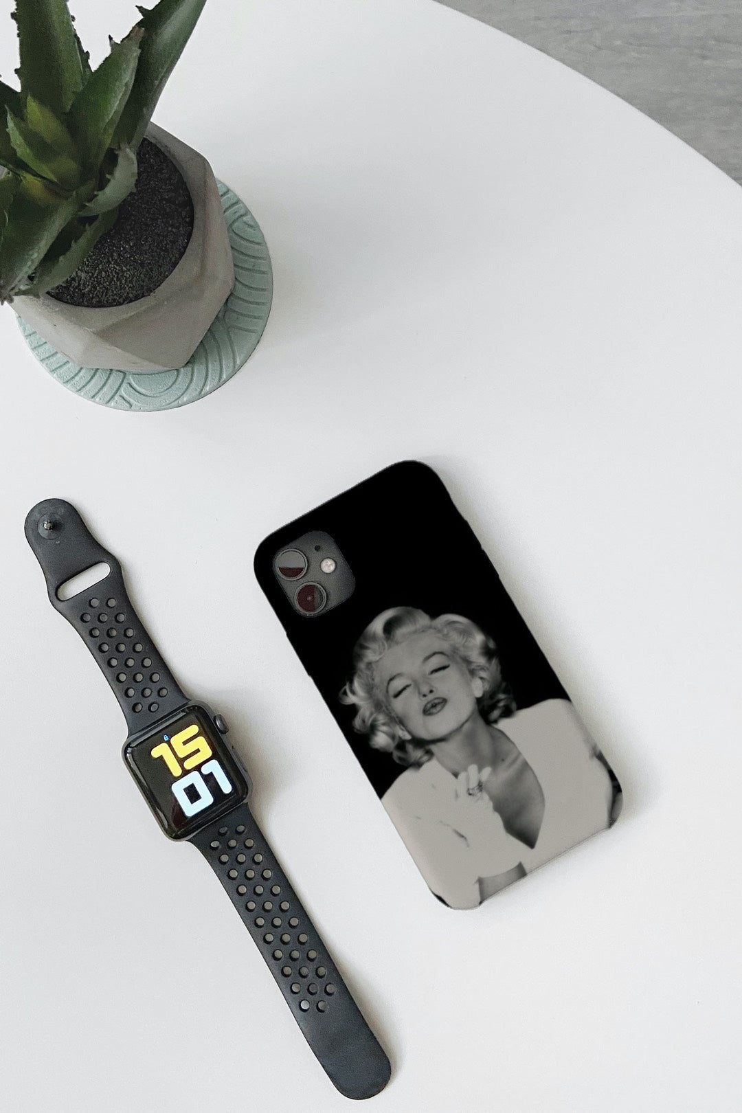 Vintage Marilyn Monroe iPhone Case